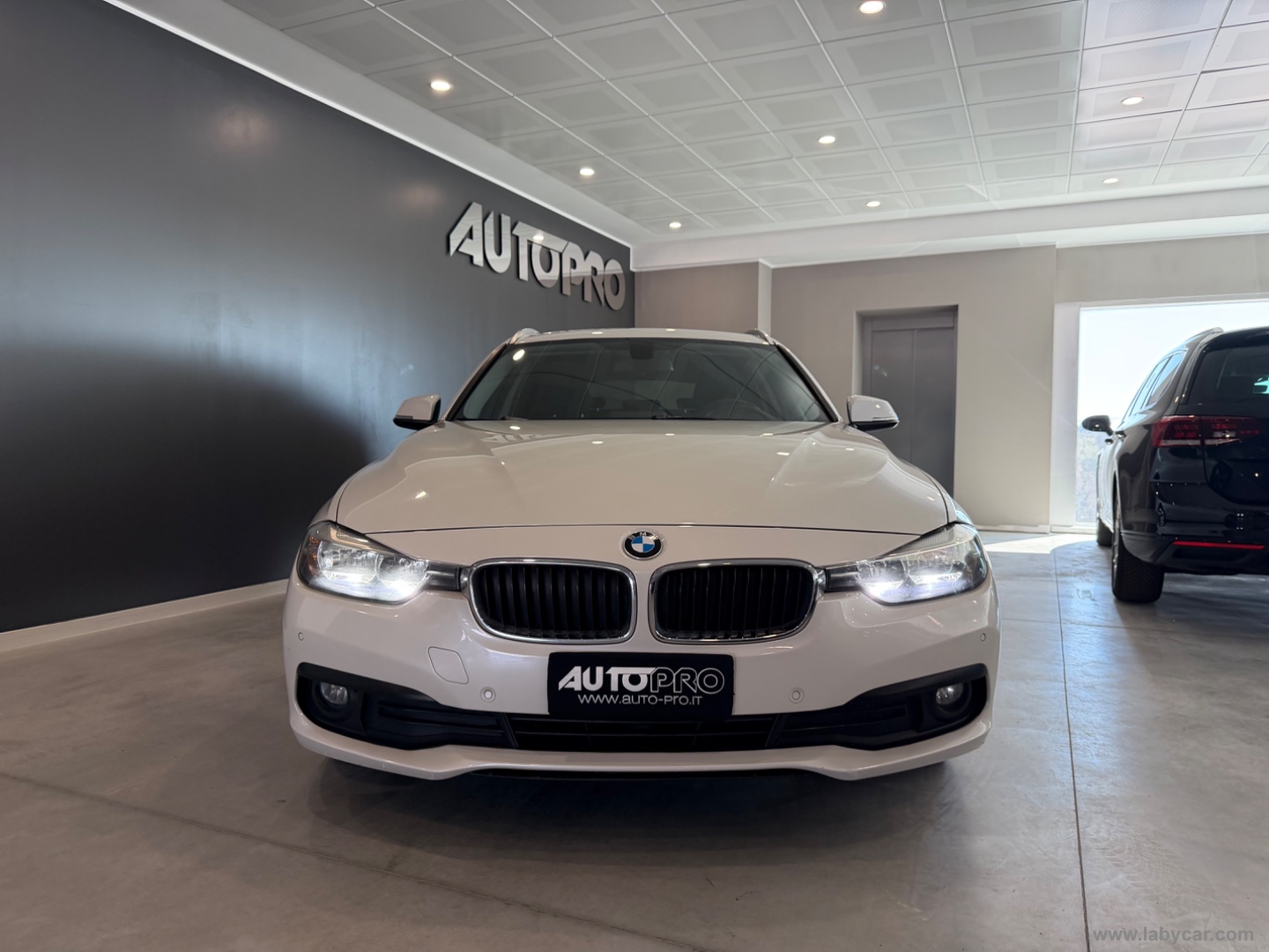 BMW 320d Efficient Dynamics Touring                                                        