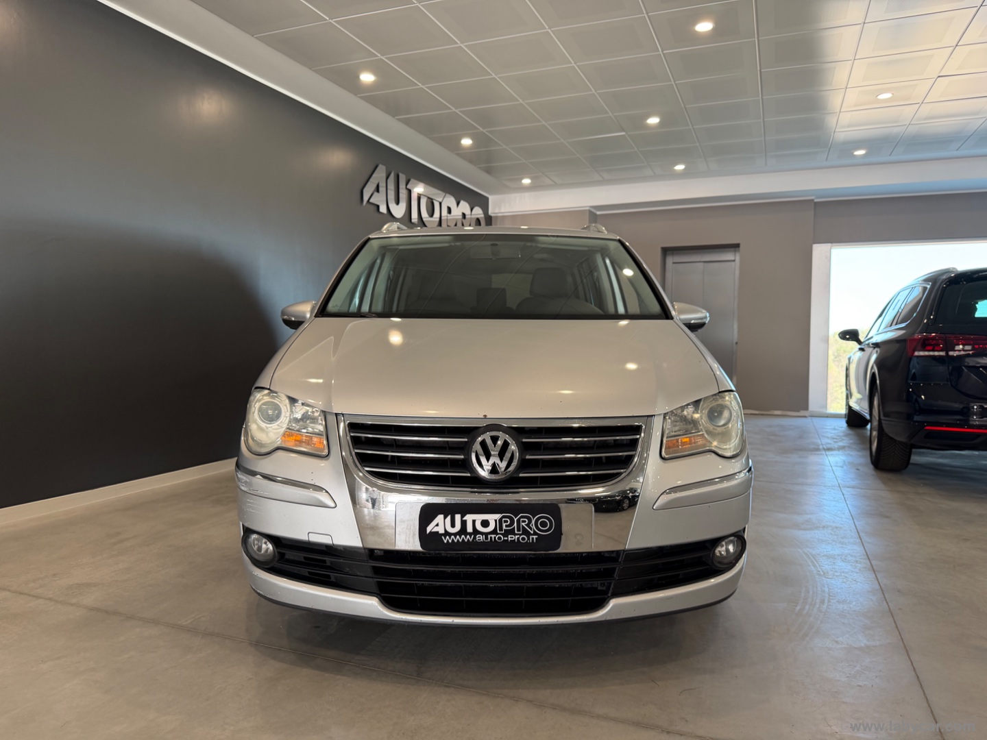 Touran 1.9 TDI 105CV DPF Conceptline                                                        