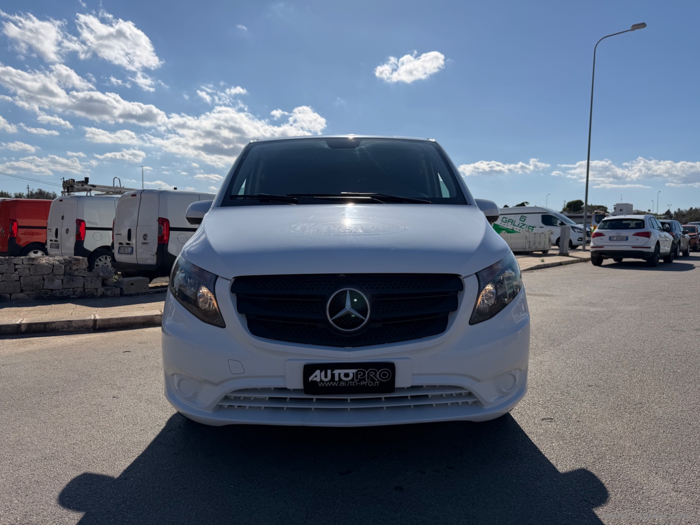 MERCEDES-BENZ Vito