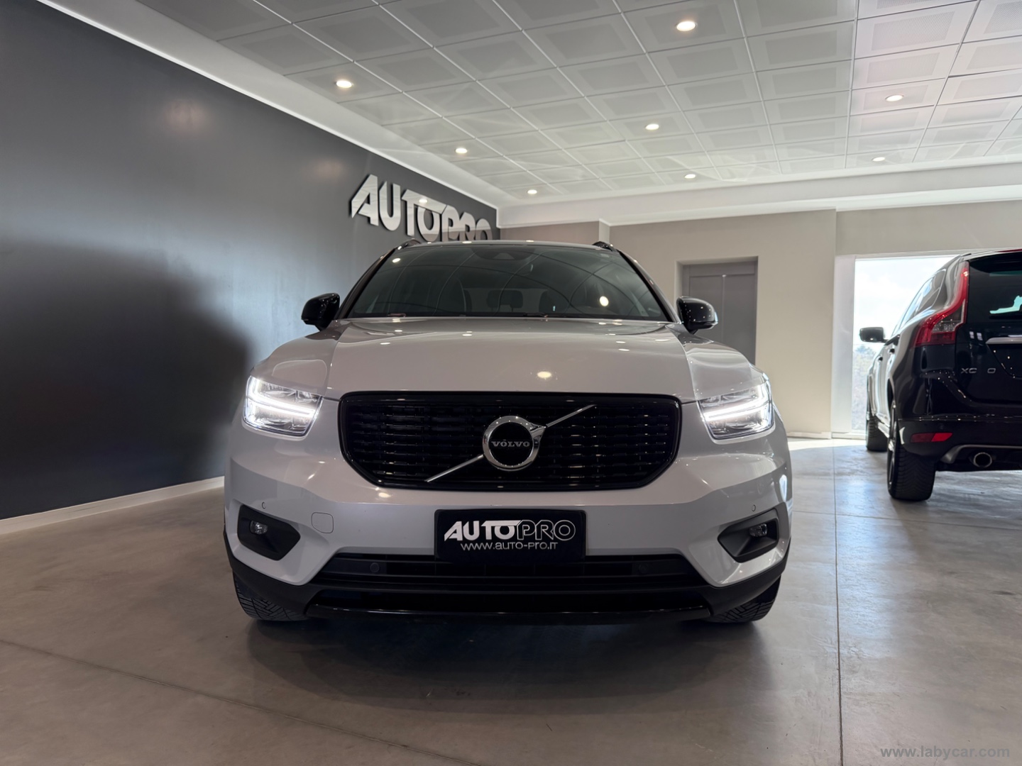 XC40 D3 Geartronic R-design
