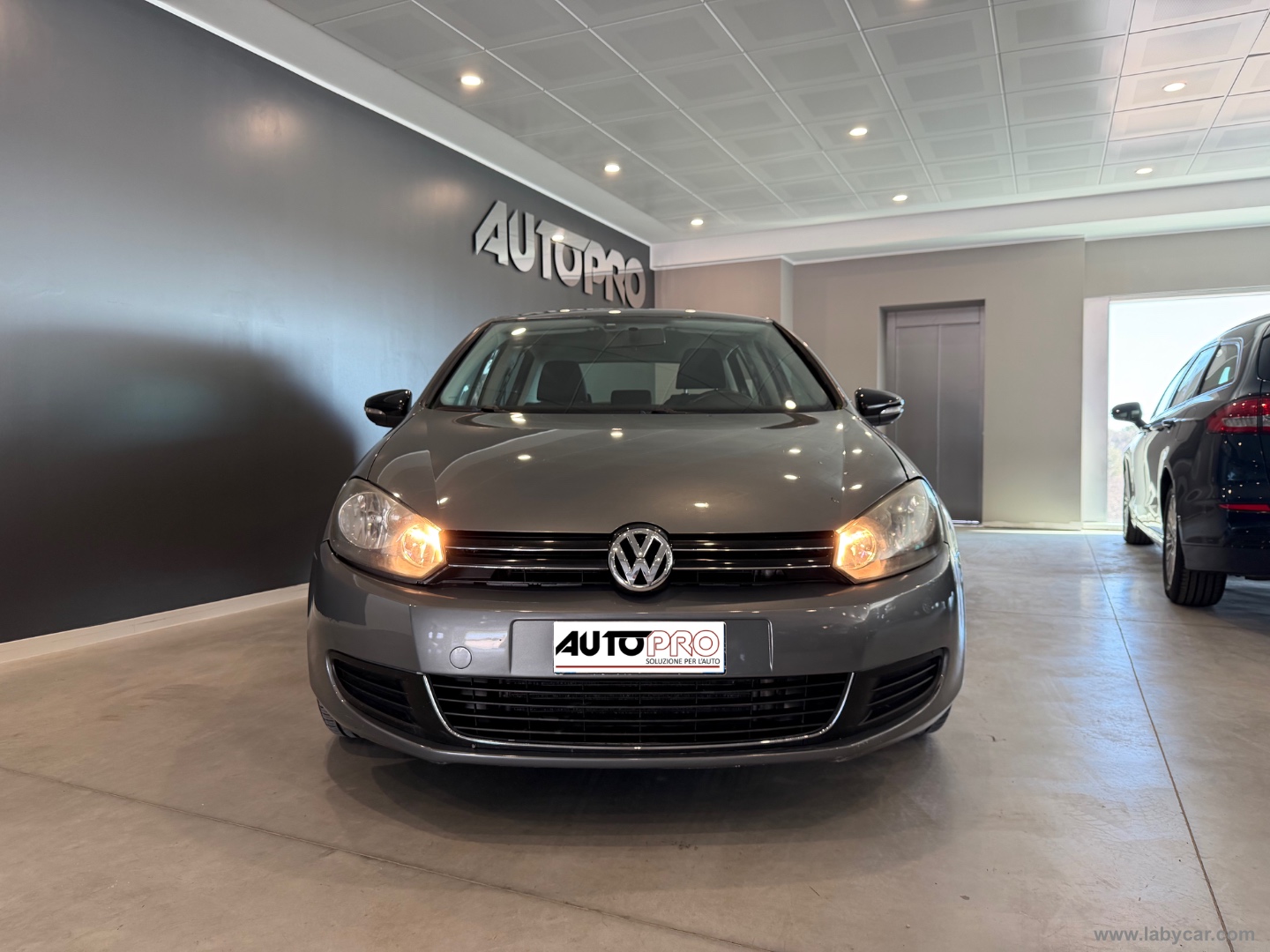VOLKSWAGEN Golf 2.0 TDI 110 CV DPF DSG 5p. Comfort.                                                        