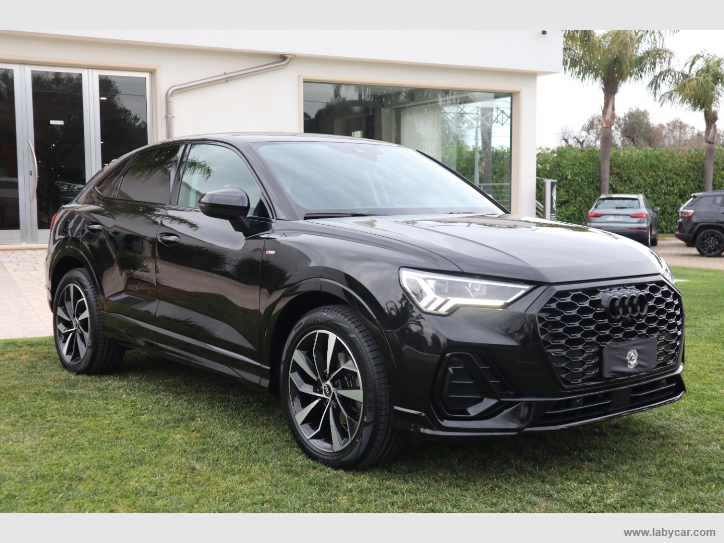 Q3 SPB 35 TDI S tronic S line edition IDENTITY BLACK                                                        