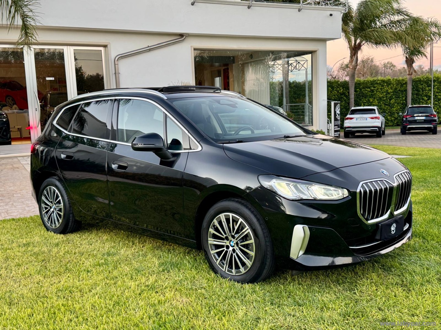 218d Active Tourer Luxury