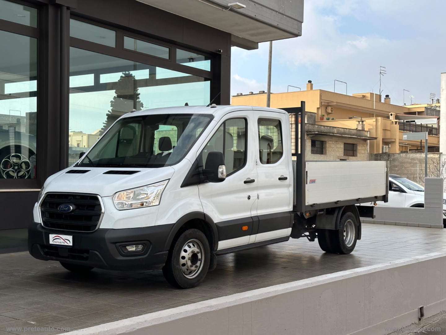 Tran.350 2.0 130 PL-DC-RG PWD Cab.Trend                                                        