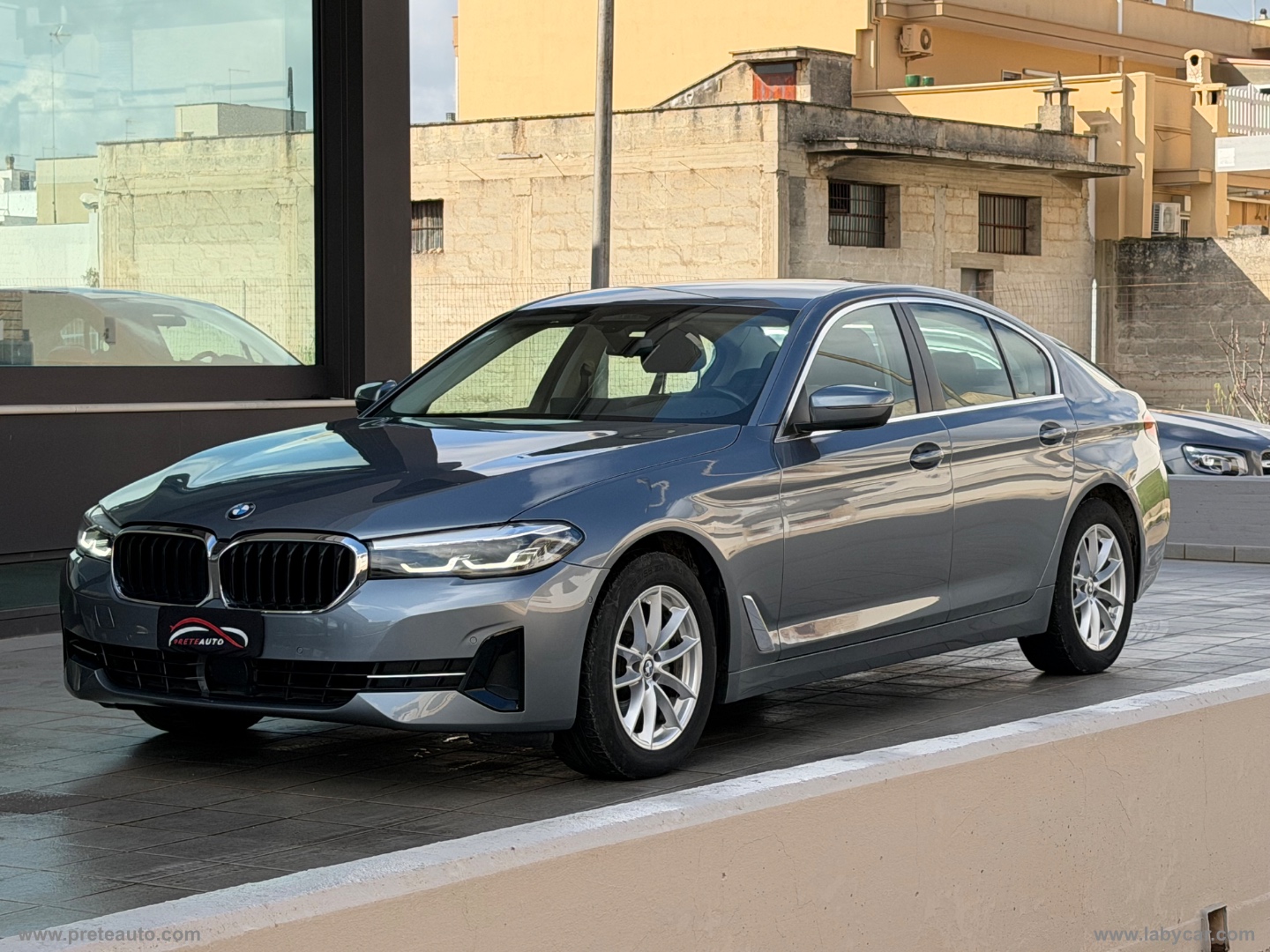 520d 48V xDrive Business                                                        