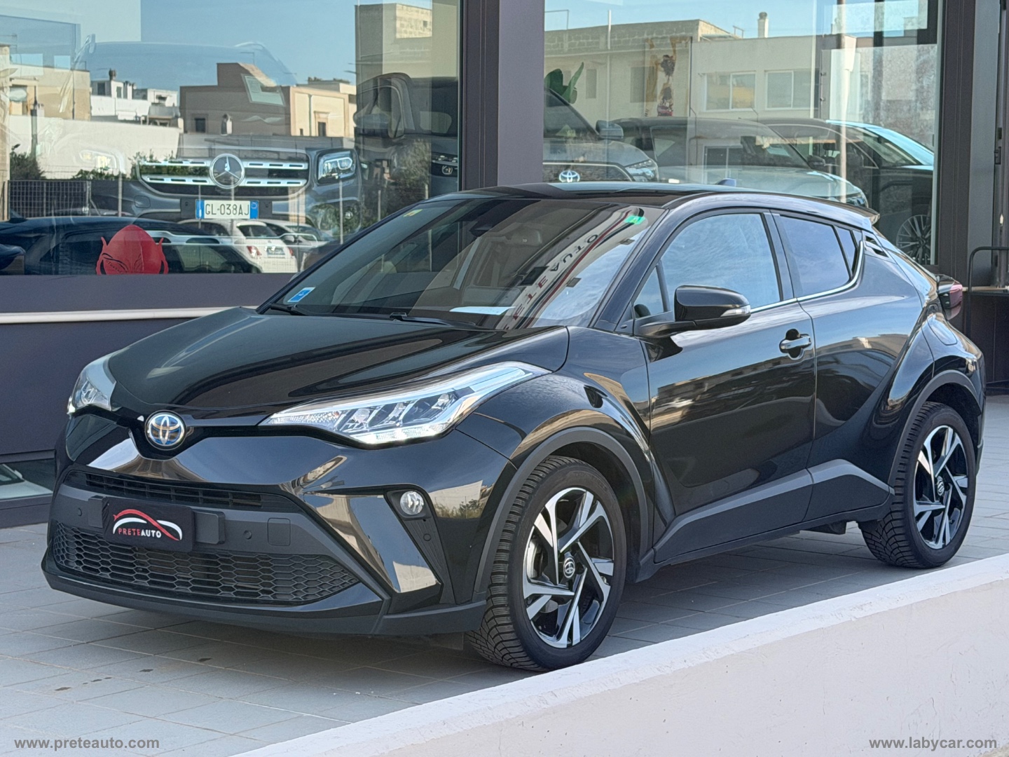 TOYOTA C-HR