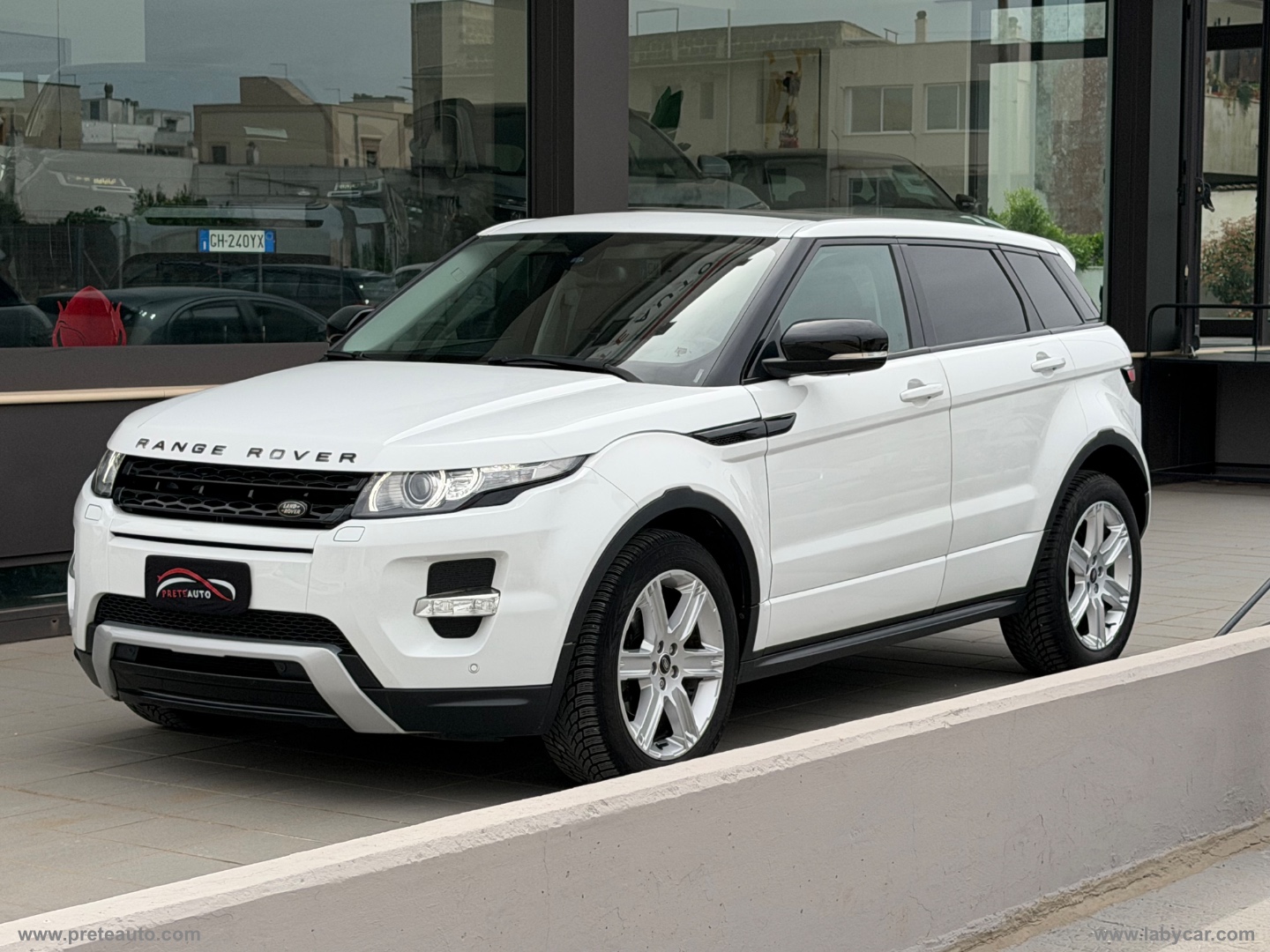 LAND ROVER