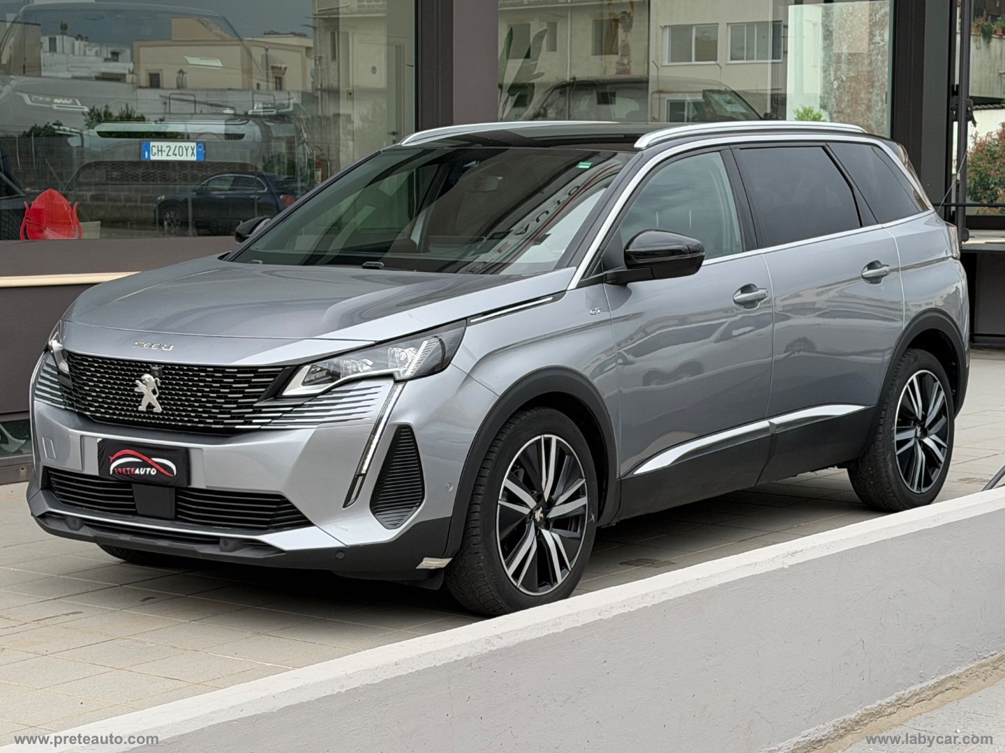 PEUGEOT
