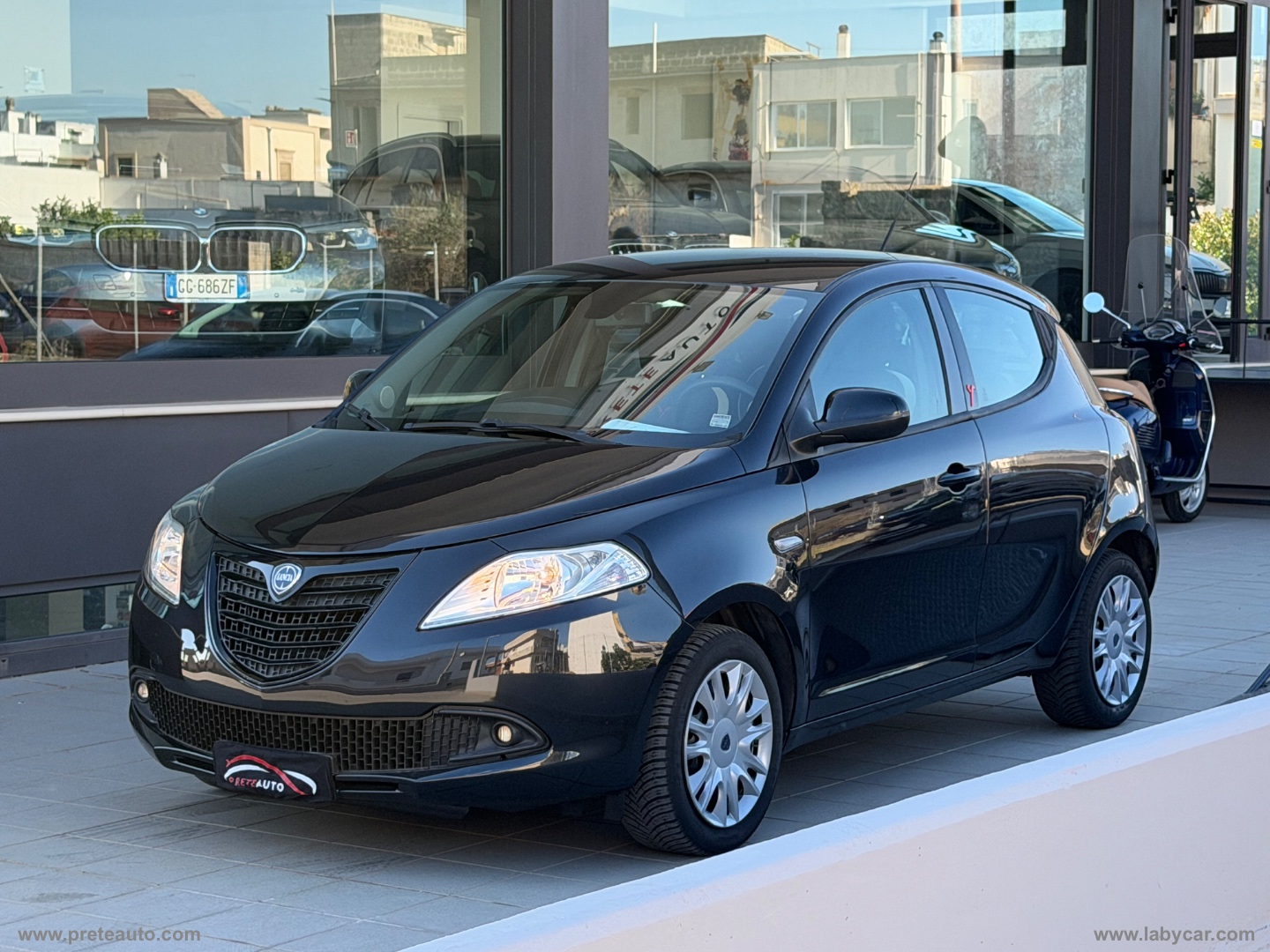 LANCIA Ypsilon