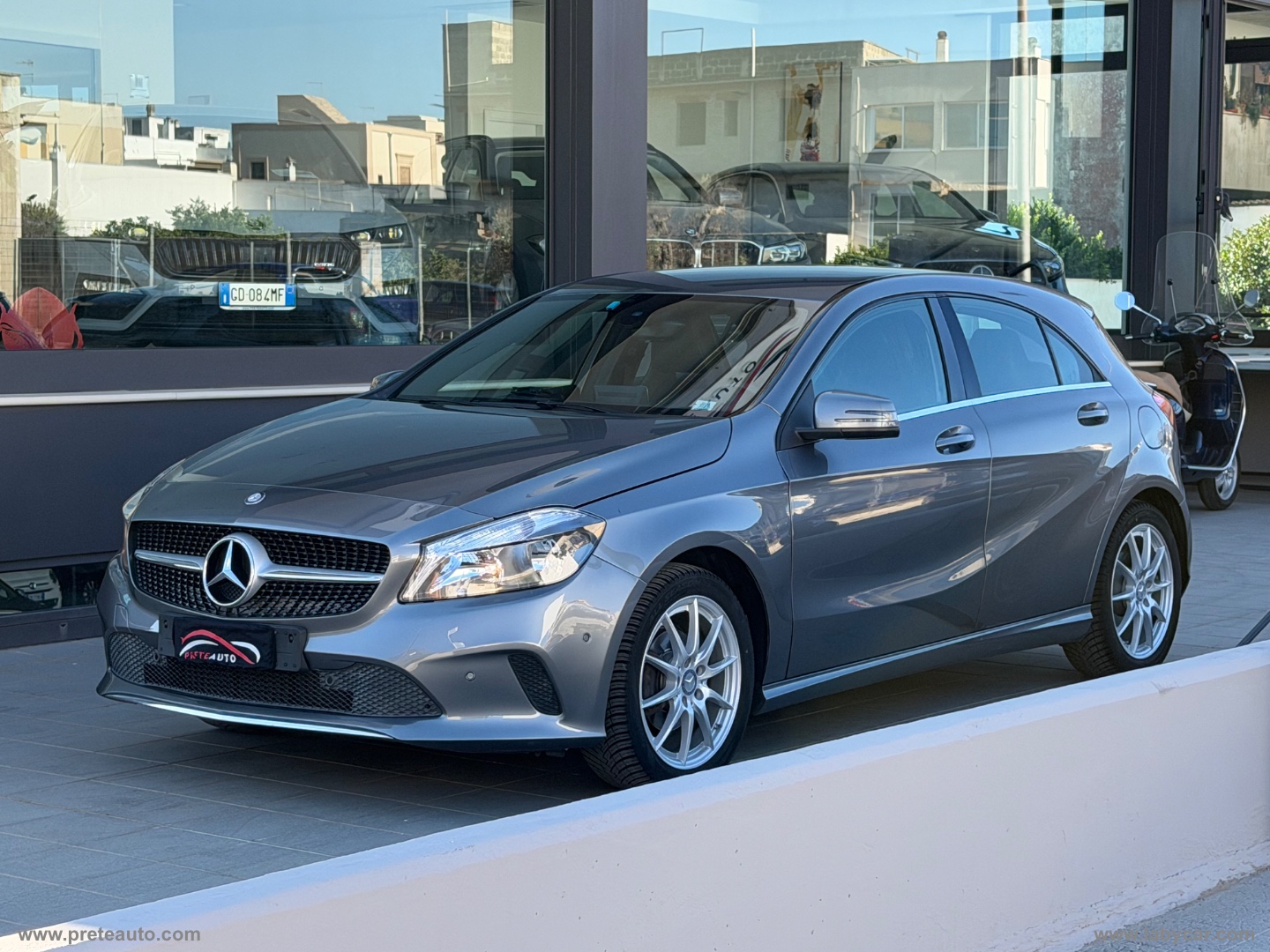 MERCEDES-BENZ