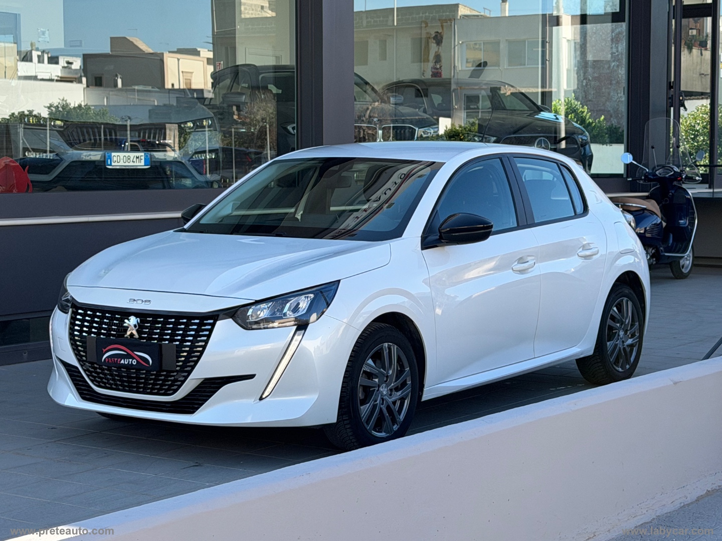 PEUGEOT 208 BlueHDi 100 S&S 5p. Allure                                                        
