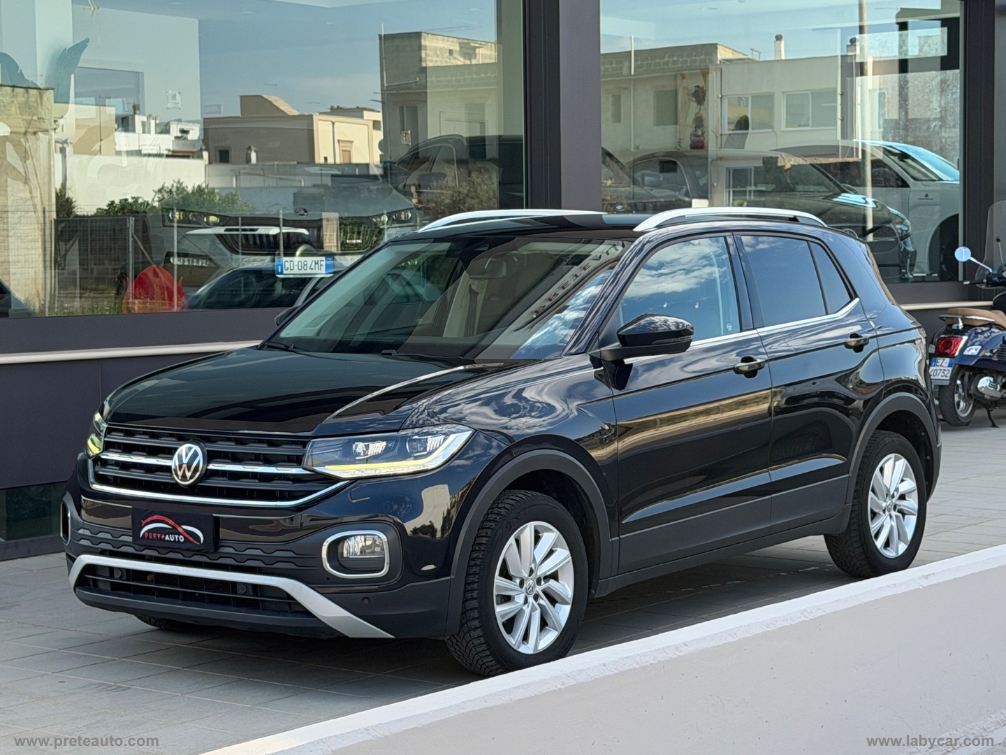 VOLKSWAGEN