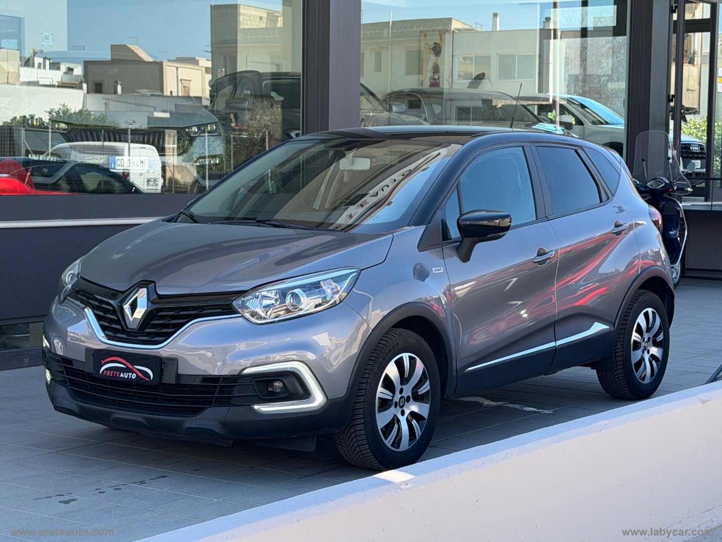 Captur dCi 8V 90 CV Sport Edition2                                                        