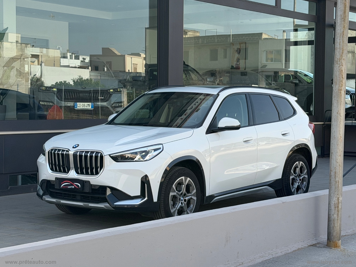 BMW X1 sDrive 18d xLine                                                        