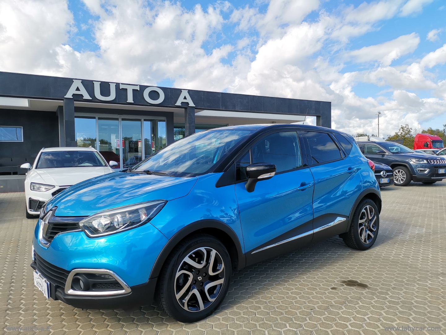 RENAULT Captur