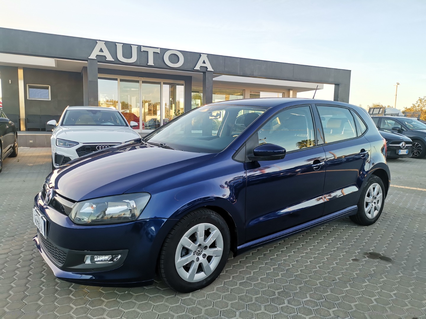 VOLKSWAGEN&nbsp;Polo