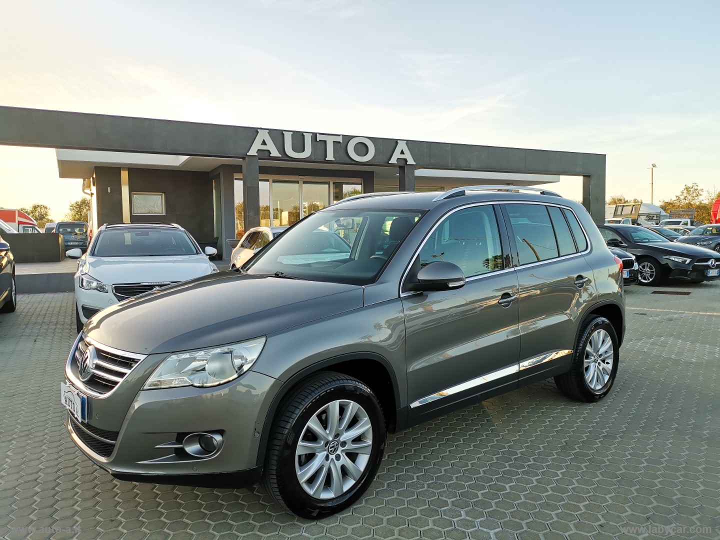VOLKSWAGEN&nbsp;Tiguan