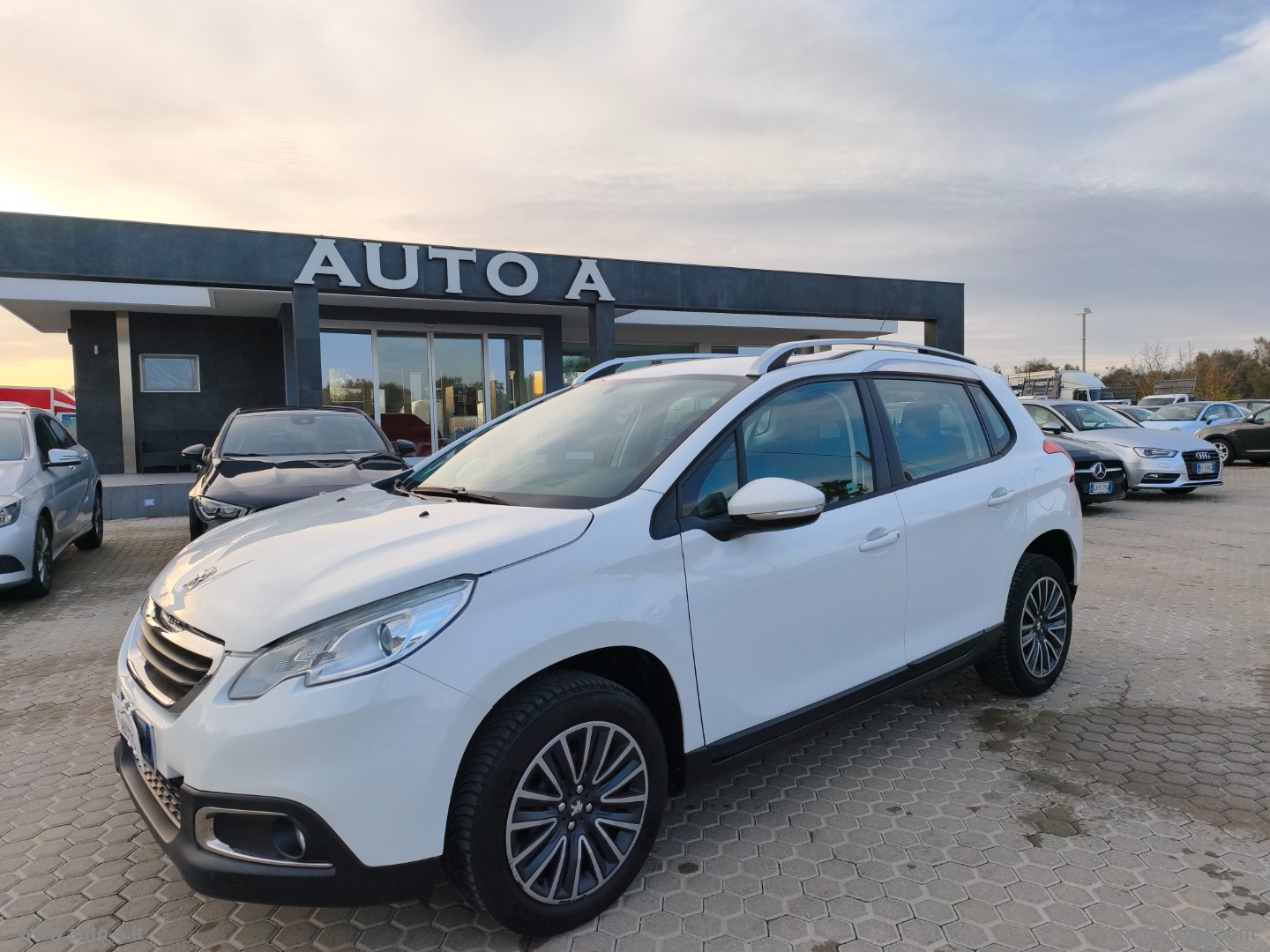 PEUGEOT&nbsp;2008