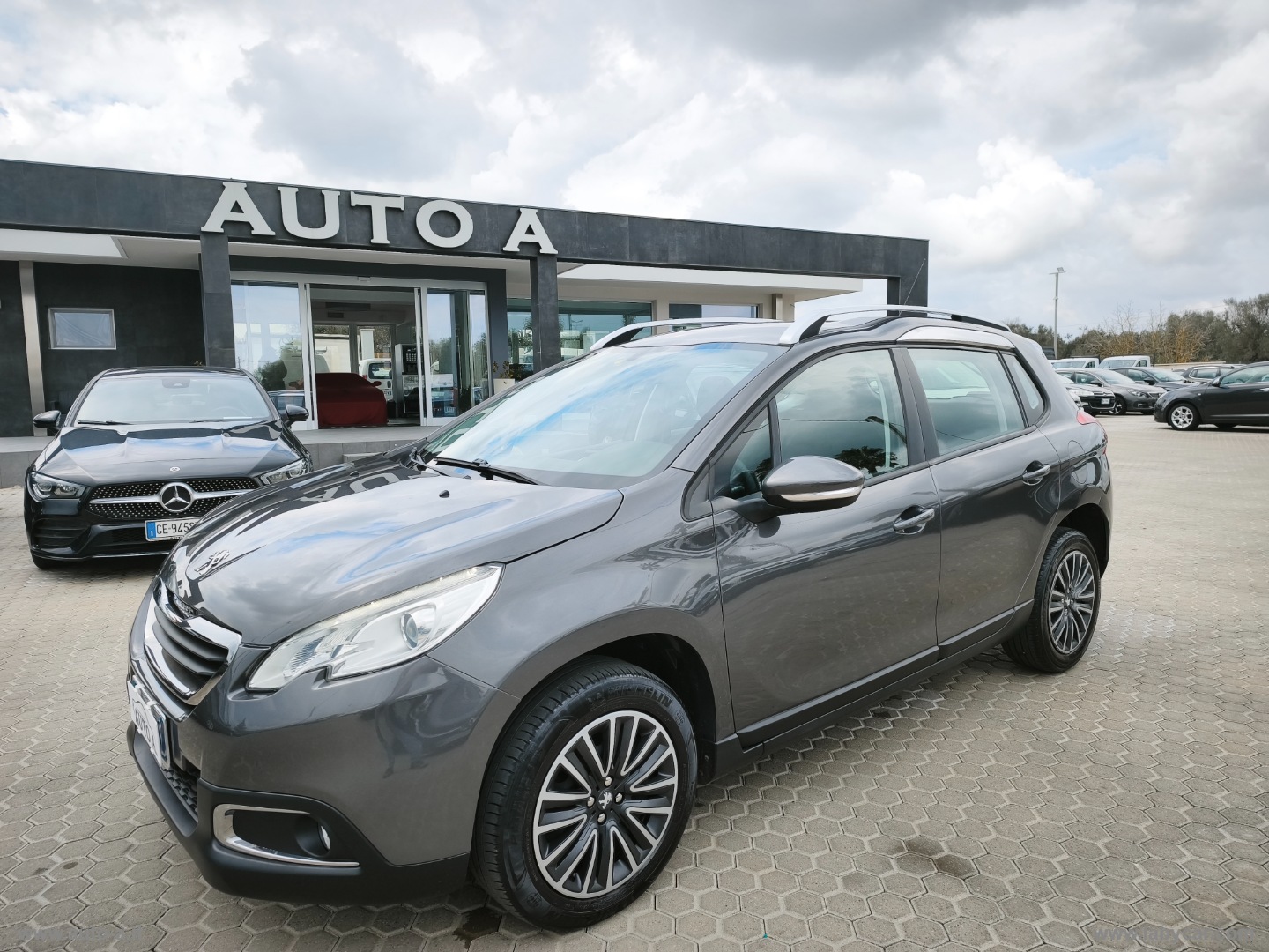 PEUGEOT&nbsp;2008