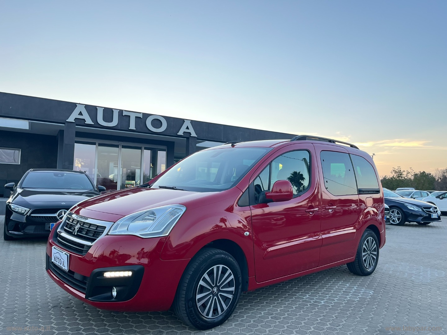 PEUGEOT&nbsp;Partner