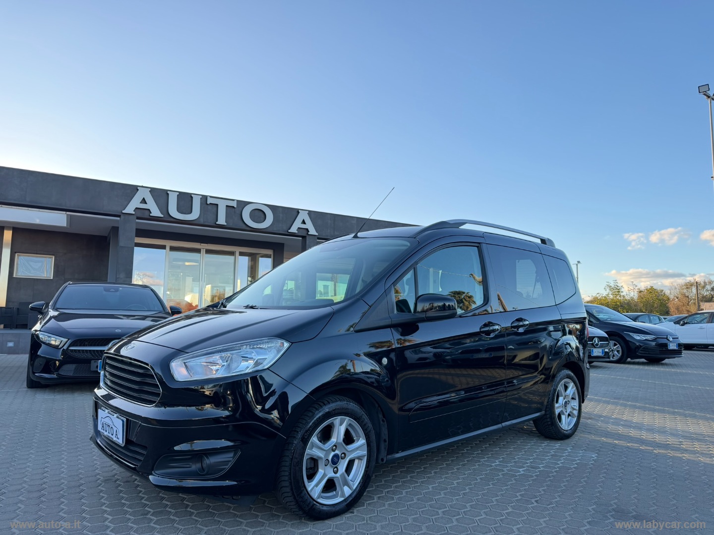 FORD Tourneo Courier