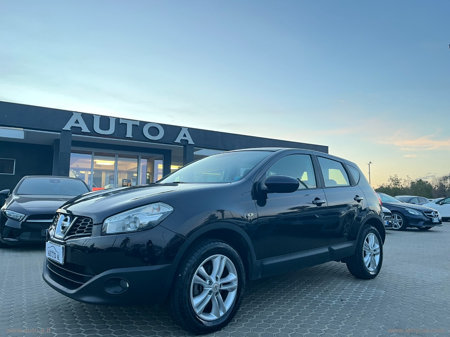 NISSAN Qashqai
