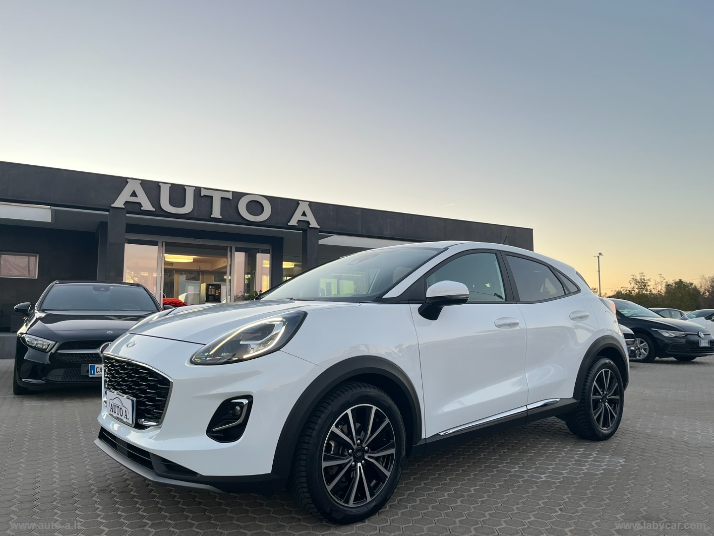 FORD PUMA 1.0 ECOBOOST HYBRID 125 CV TITANUM CAMBIO AUTOMATICO                                                        