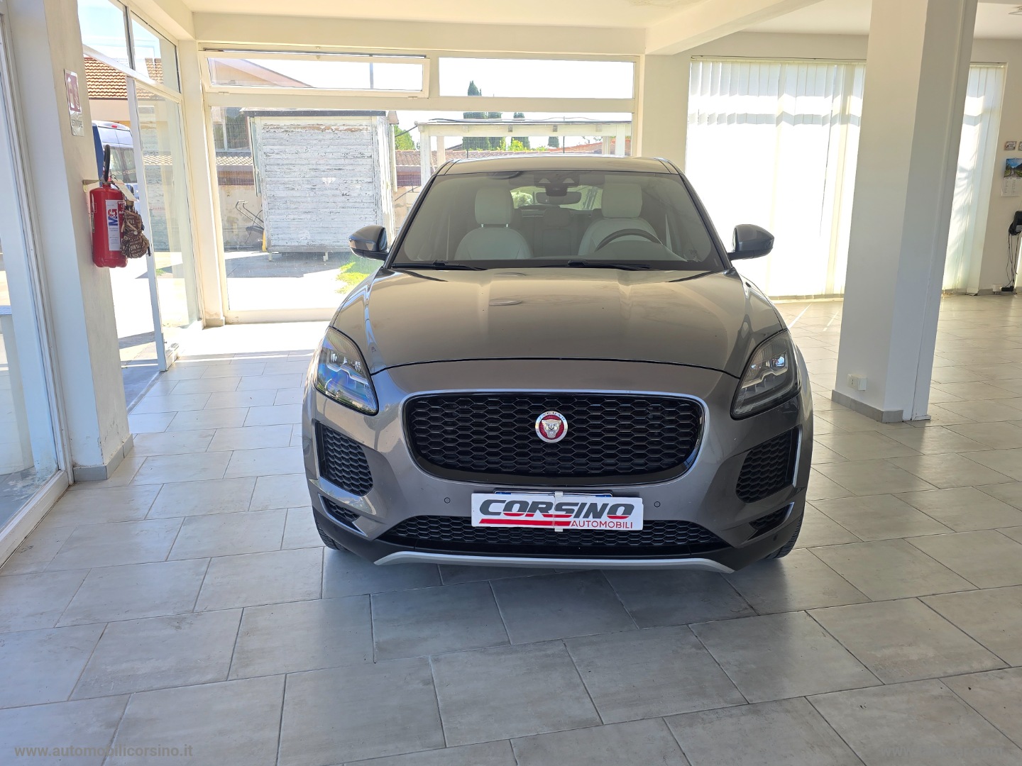 JAGUAR E-Pace