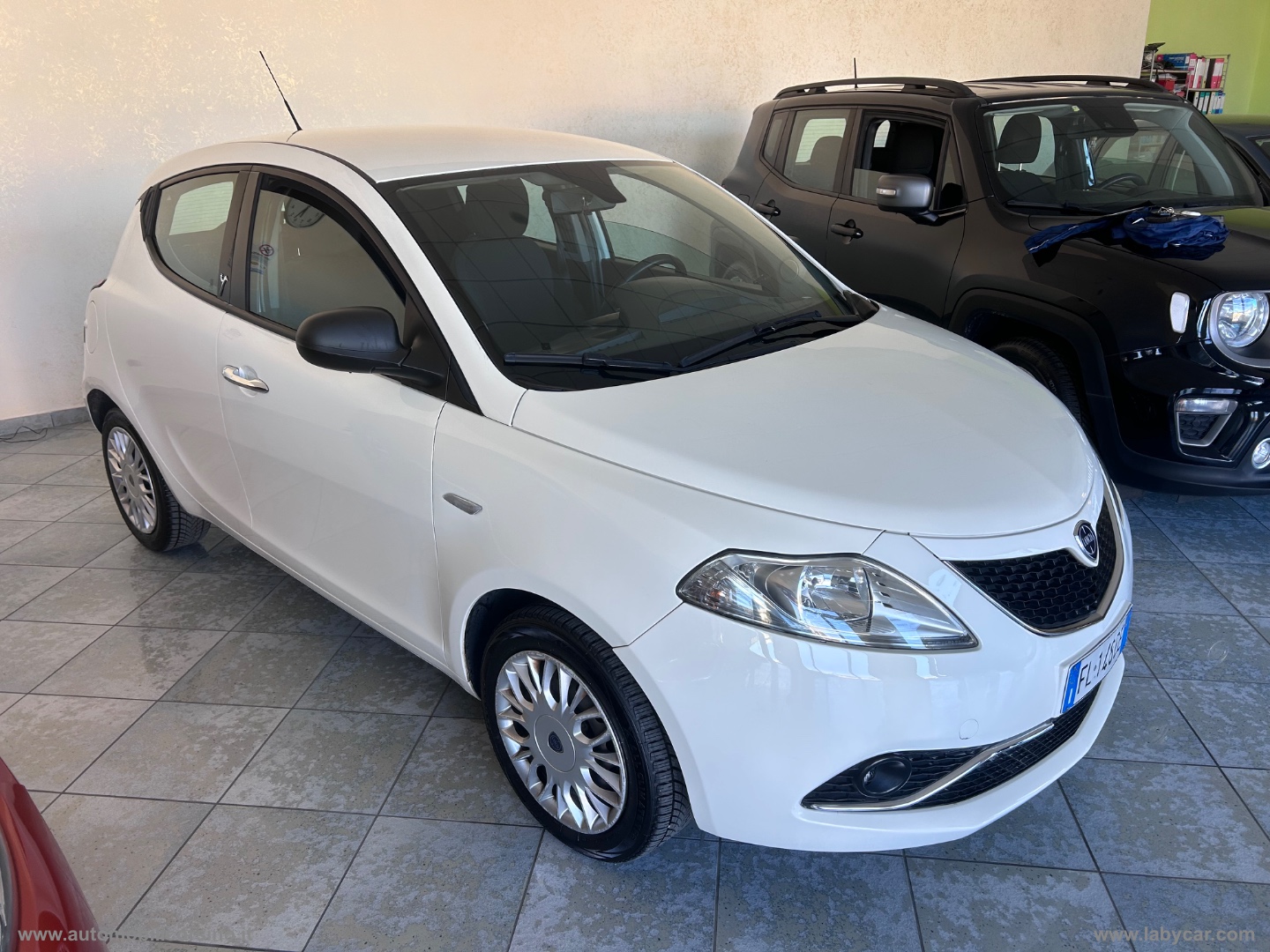 LANCIA Ypsilon