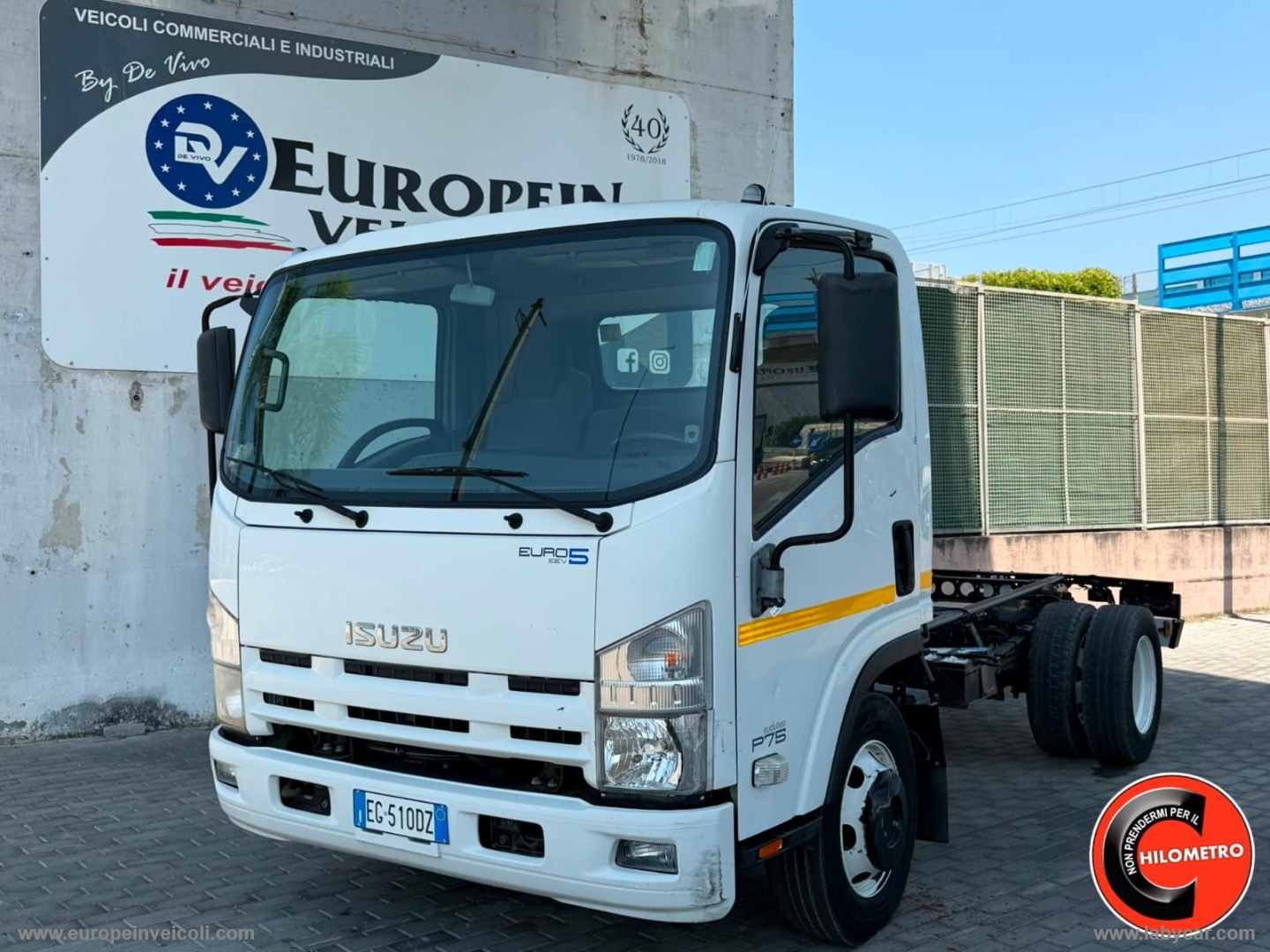 ISUZU 