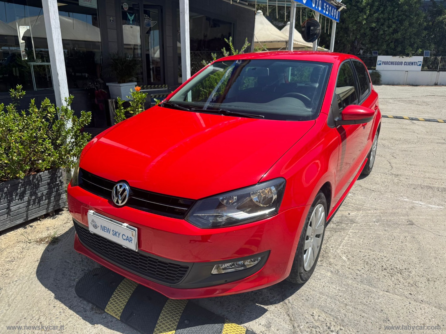 VOLKSWAGEN Polo