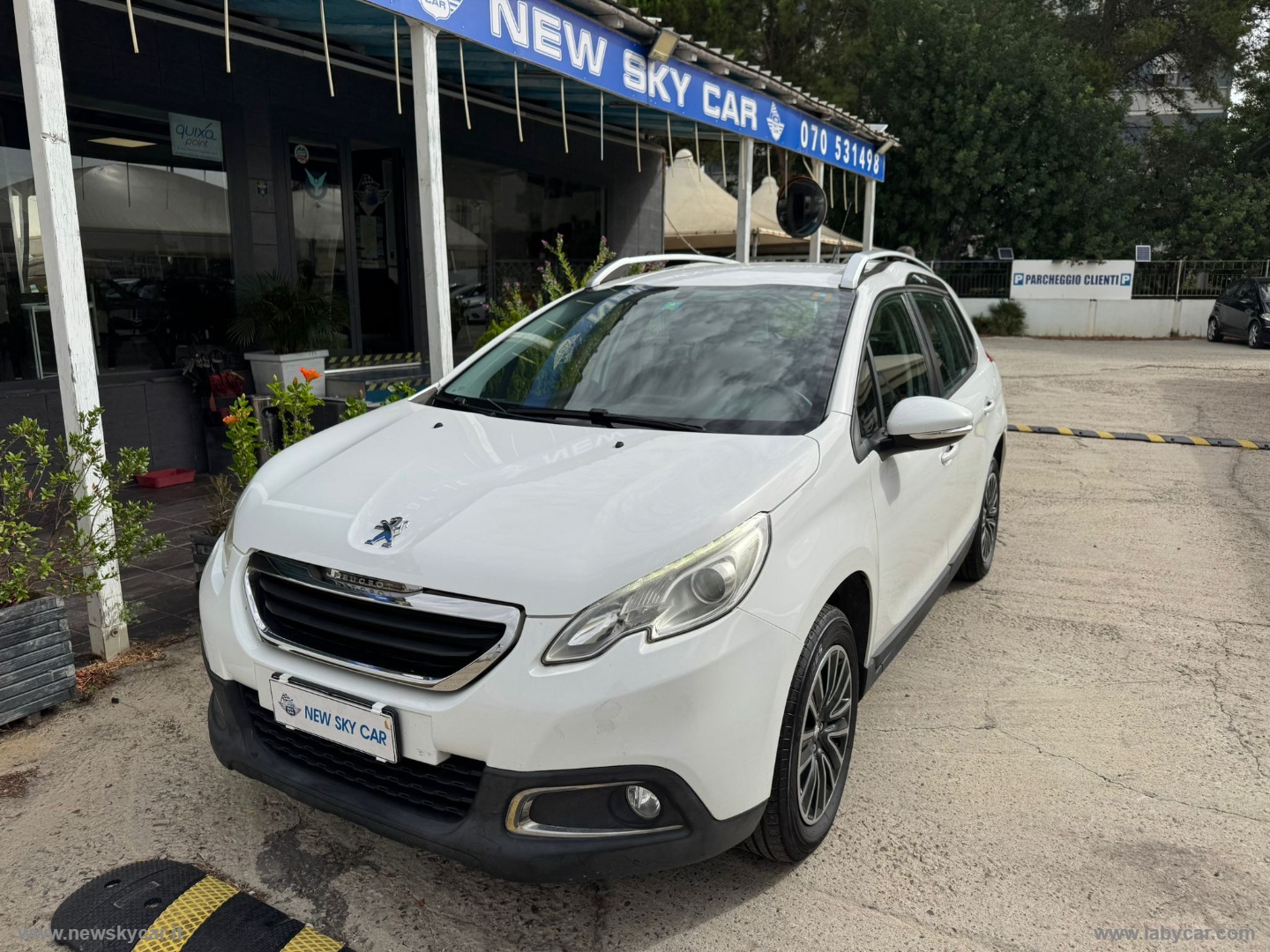PEUGEOT 2008
