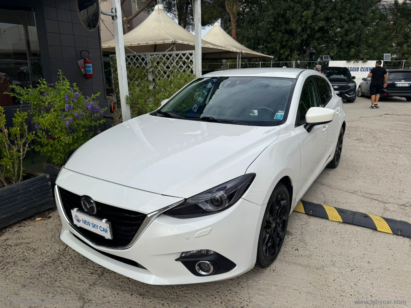 MAZDA Mazda3