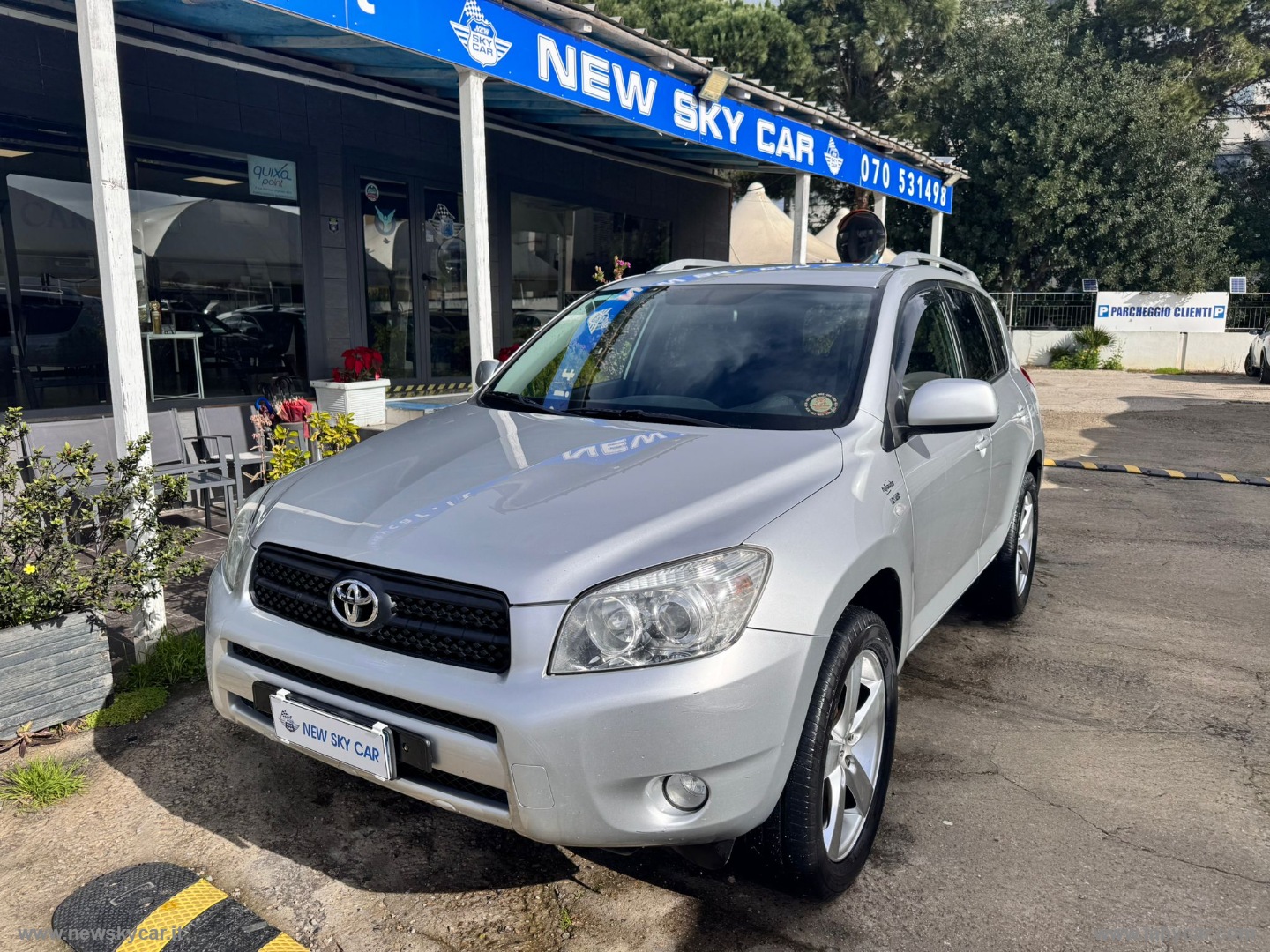 TOYOTA RAV4