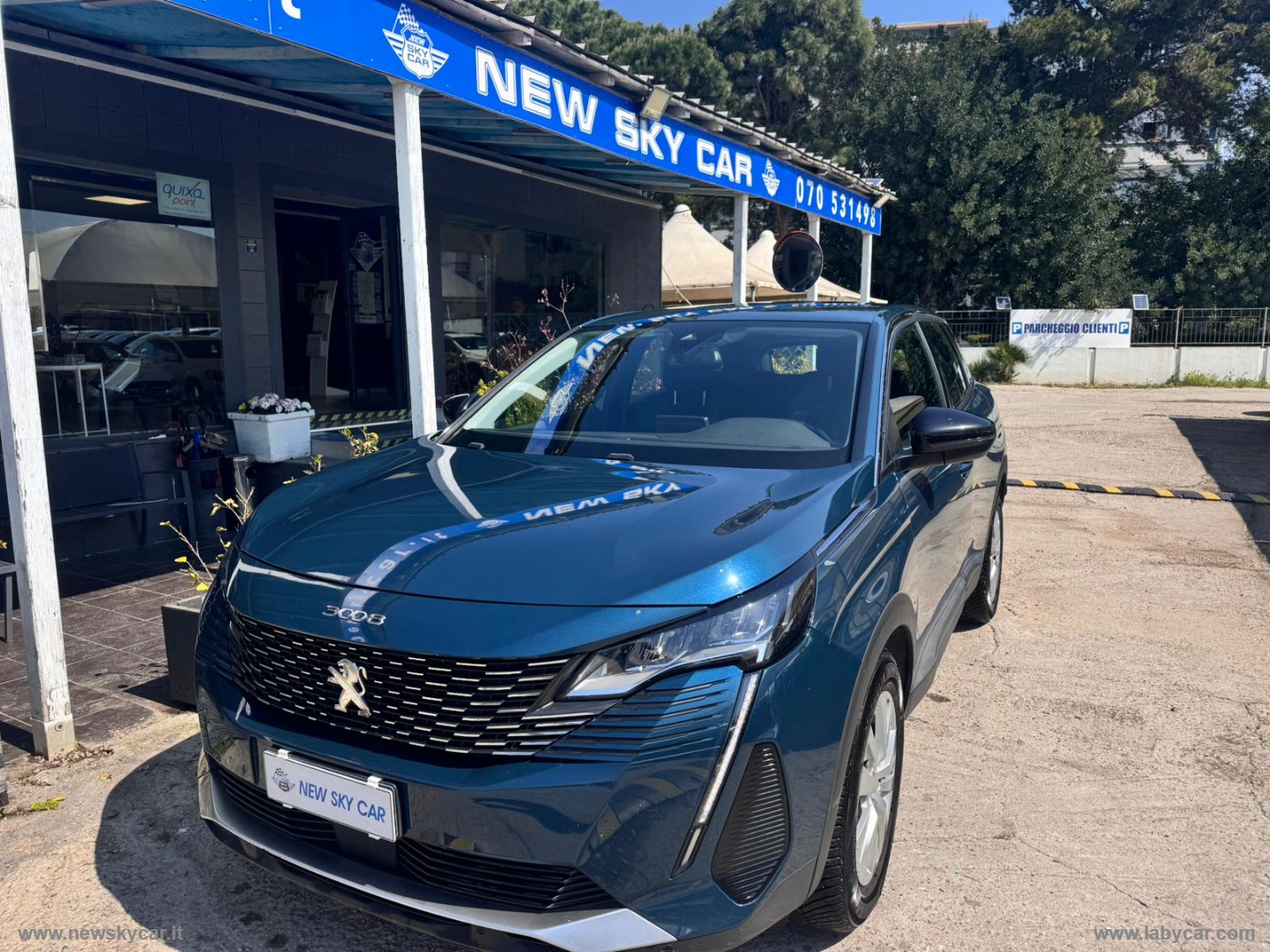 PEUGEOT 3008