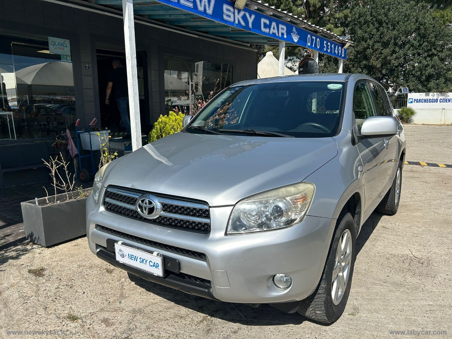 TOYOTA RAV4