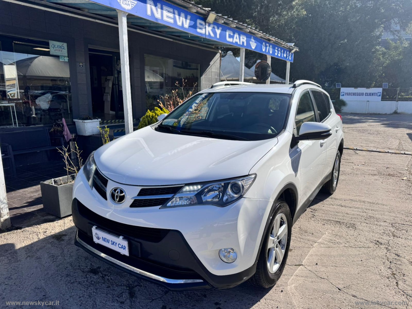 TOYOTA RAV4