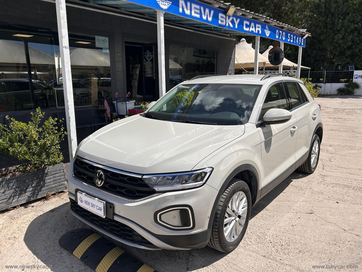 VOLKSWAGEN T-Roc