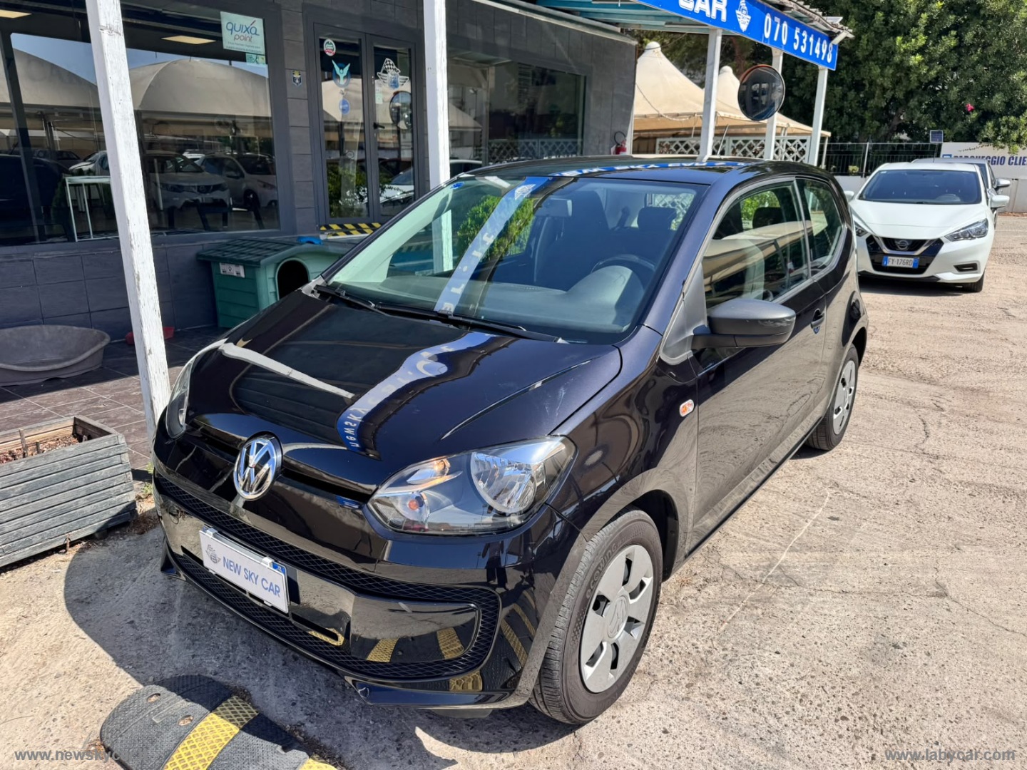 VOLKSWAGEN up!