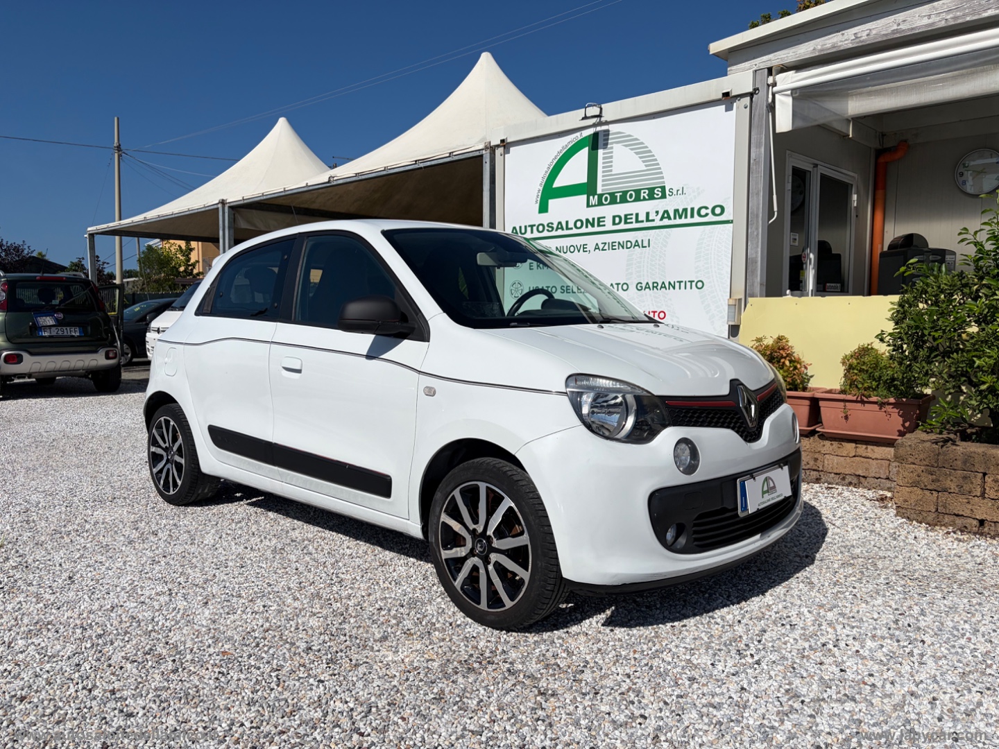 RENAULT Twingo