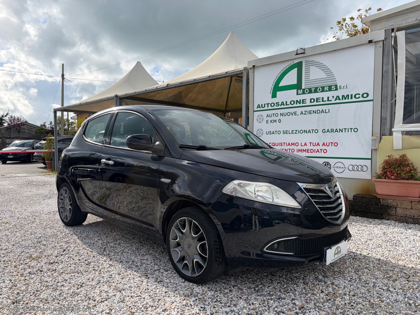 LANCIA Ypsilon