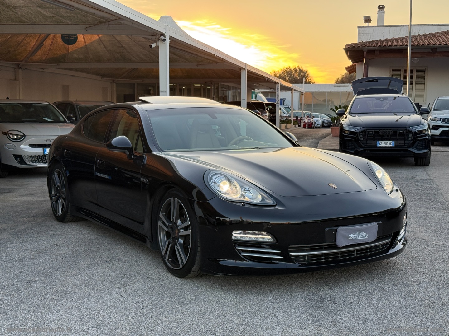 PORSCHE Panamera