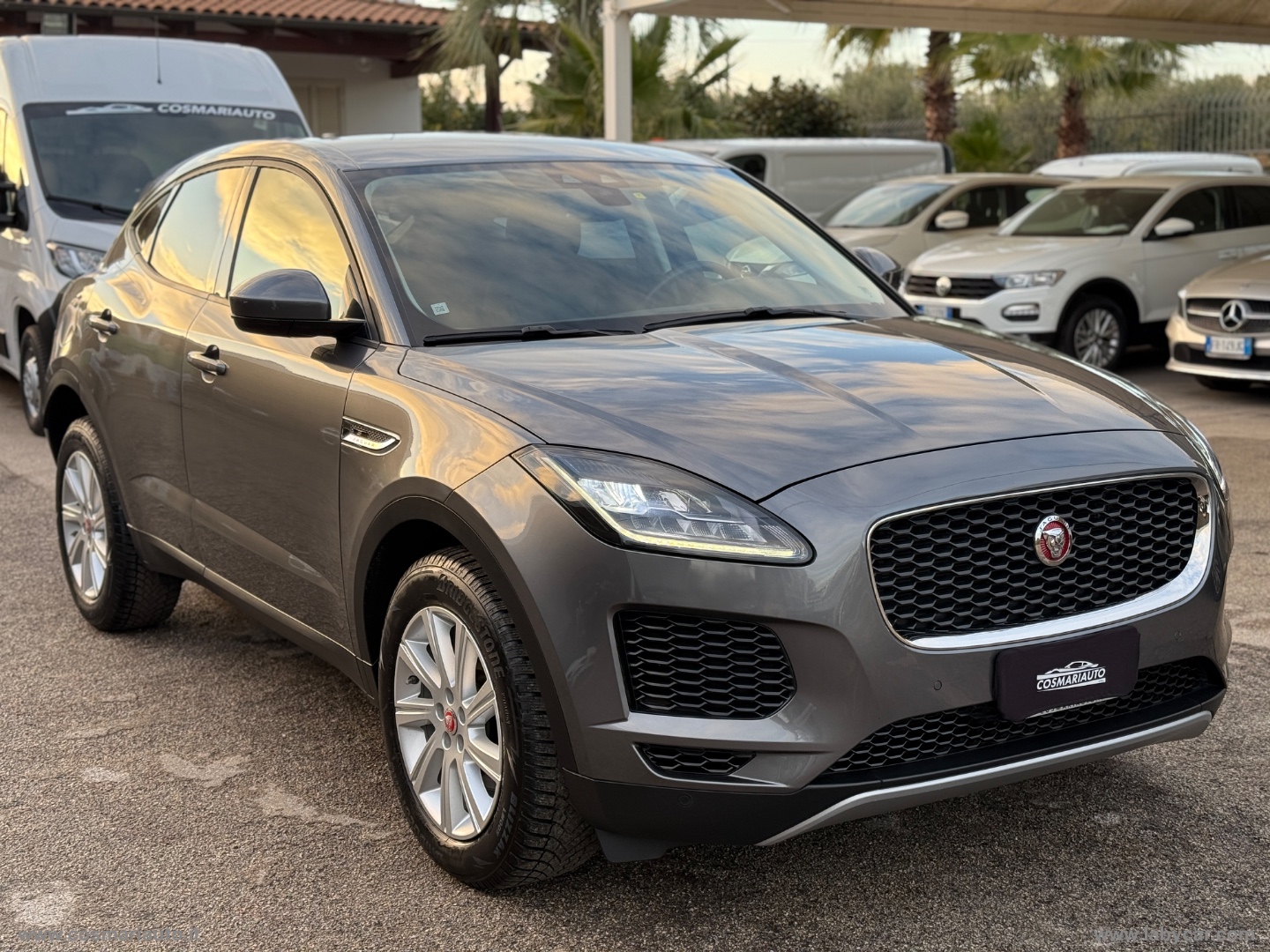JAGUAR E-Pace