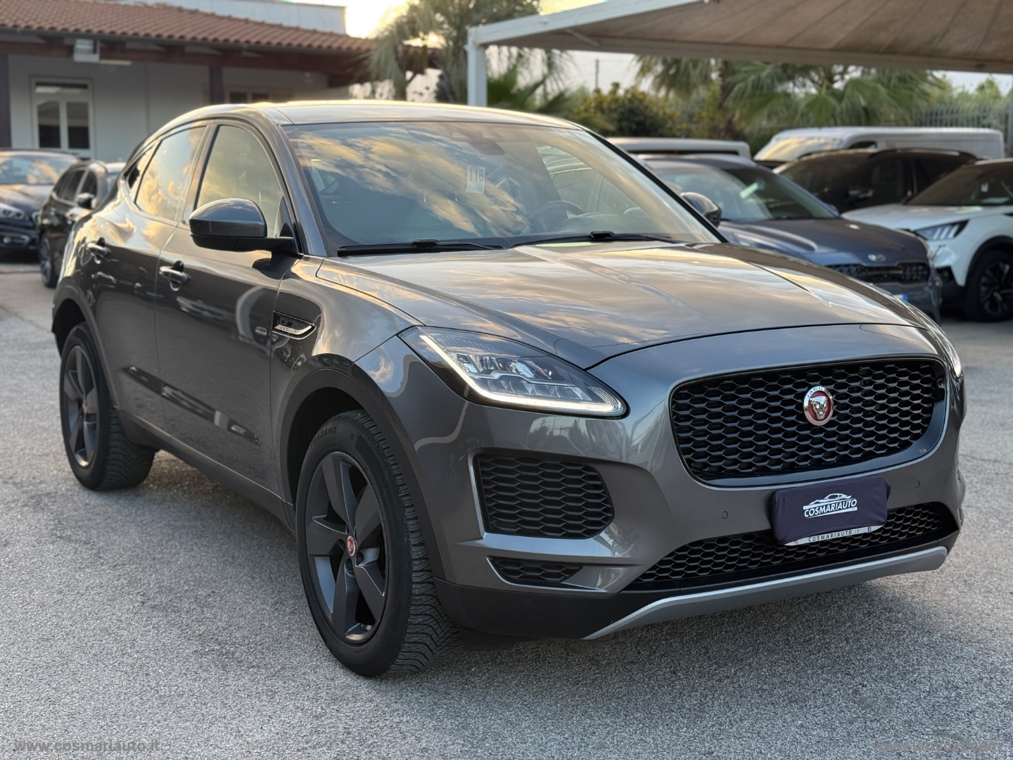 JAGUAR E-Pace