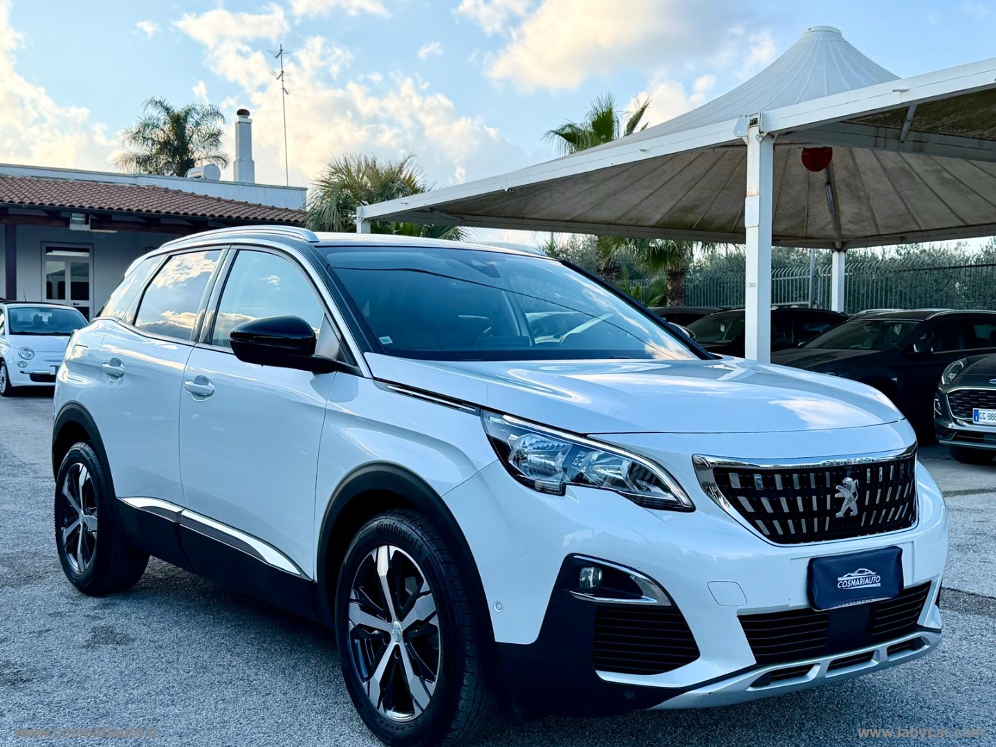 PEUGEOT 3008