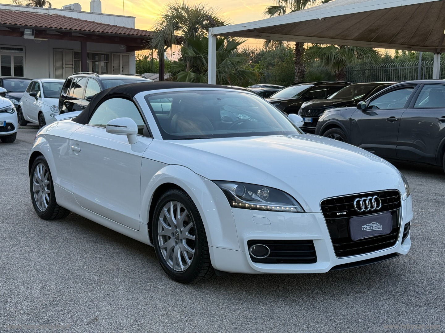 AUDI TT