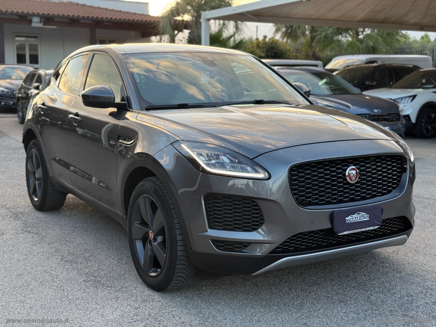 JAGUAR E-Pace