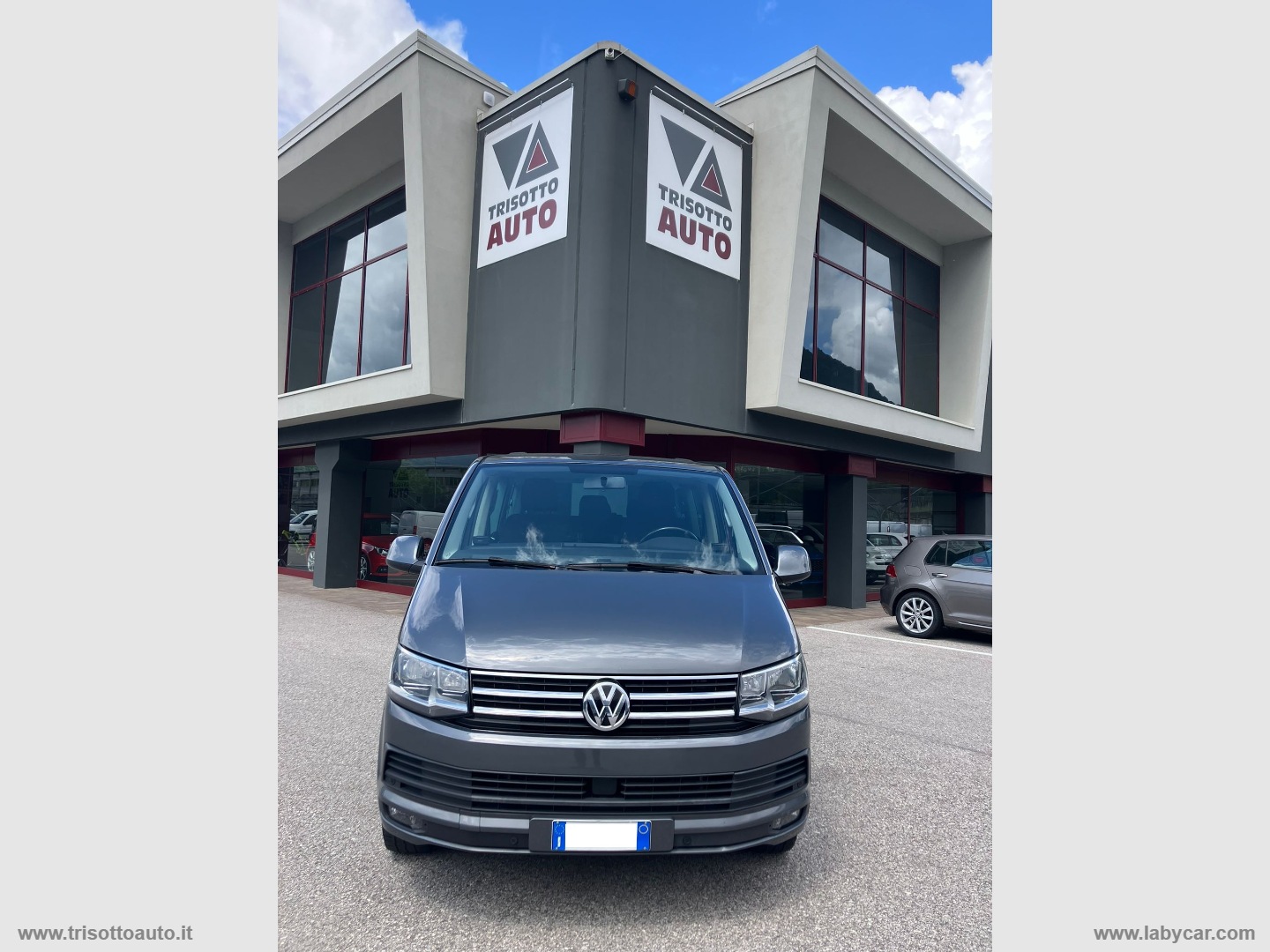 VOLKSWAGEN Caravelle