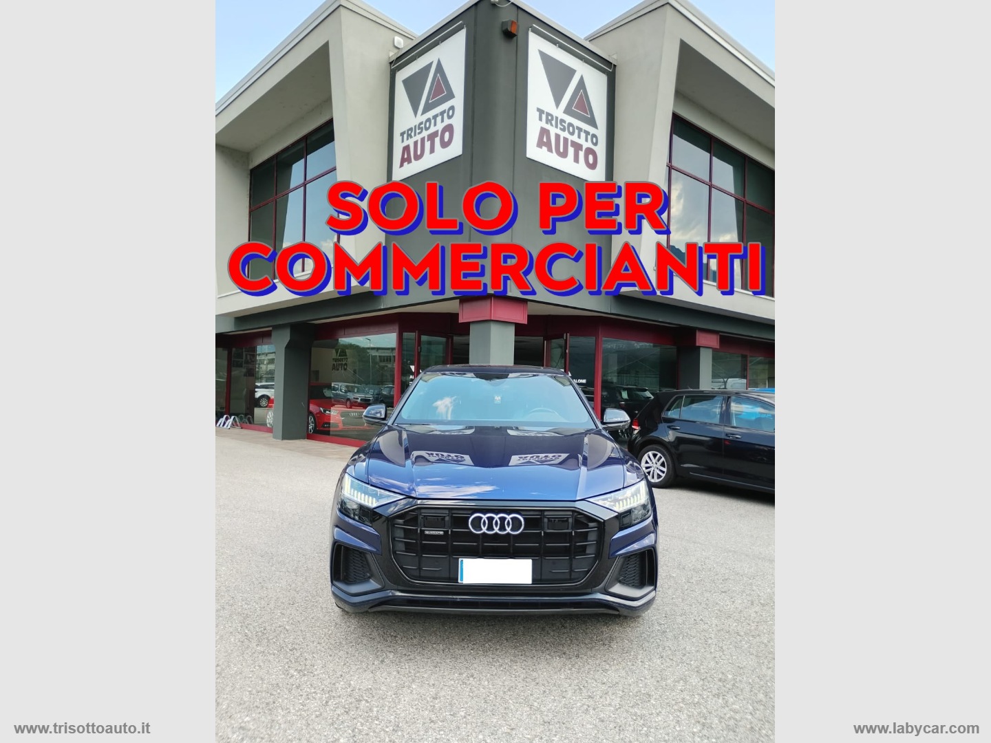 AUDI Q8