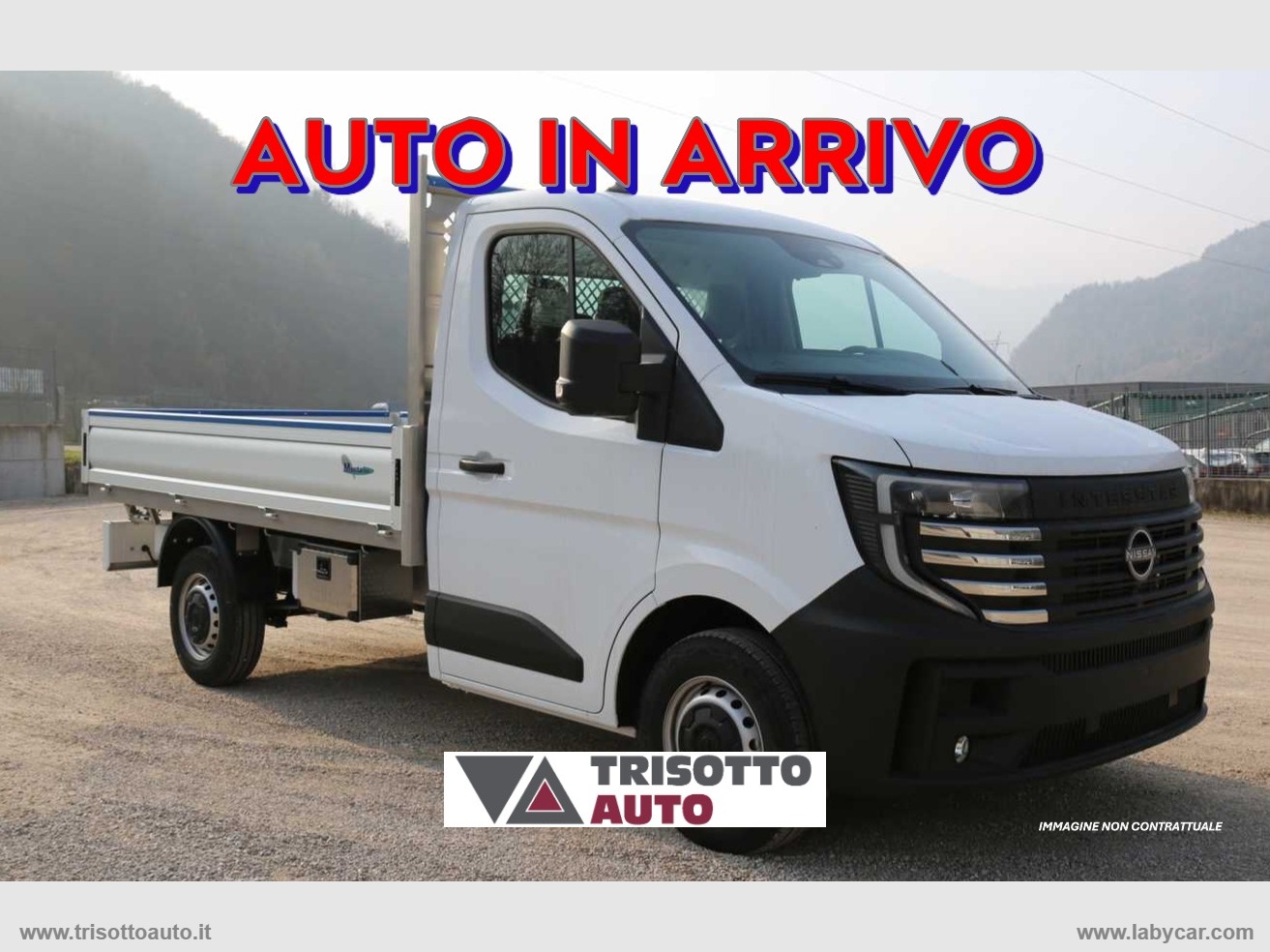 NISSAN Interstar